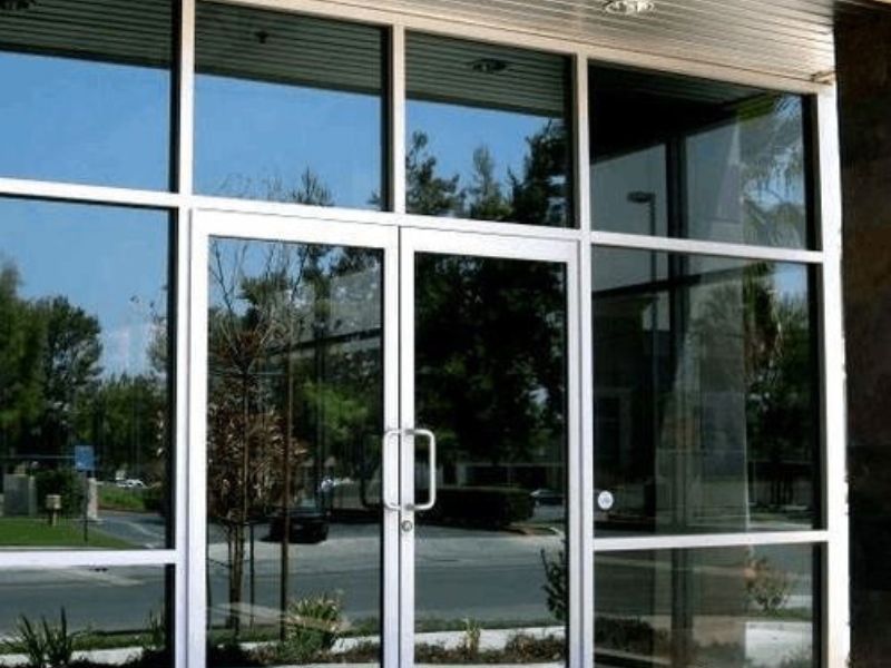 Space-maximizing bi-folding and stackable doors by Prime Glass & Aluminium – perfect for seamless indoor-outdoor transitions